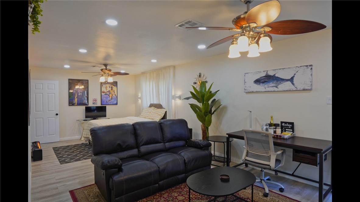 MLS #SR25100567 image #16