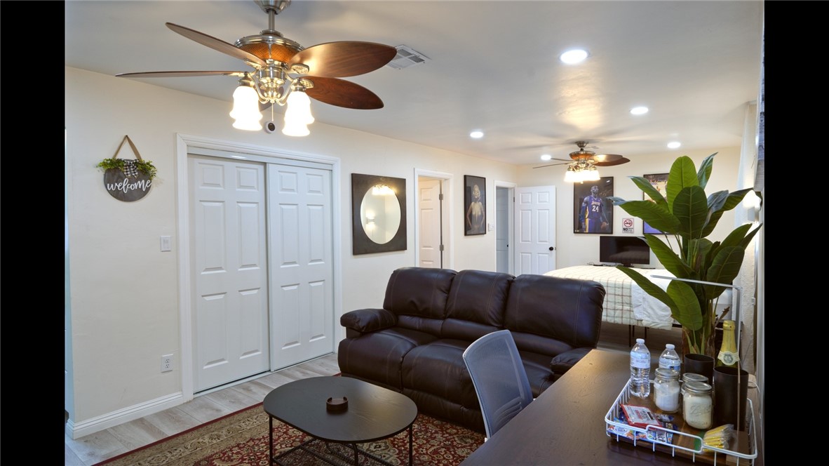 MLS #SR25100567 image #17