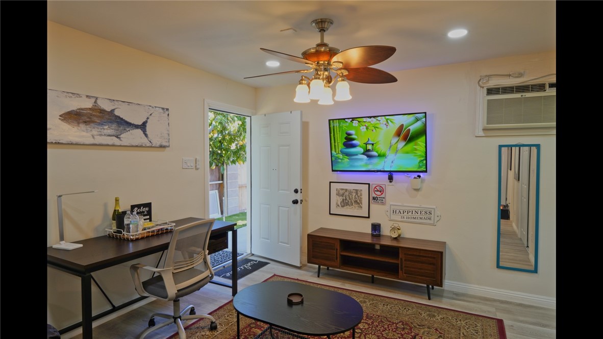 MLS #SR25100567 image #22