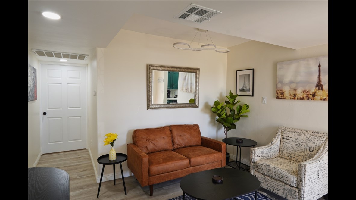 MLS #SR25100567 image #3