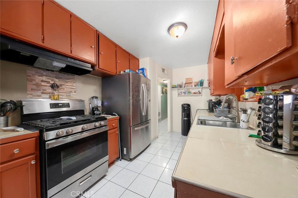 MLS #SR25100587 image #6