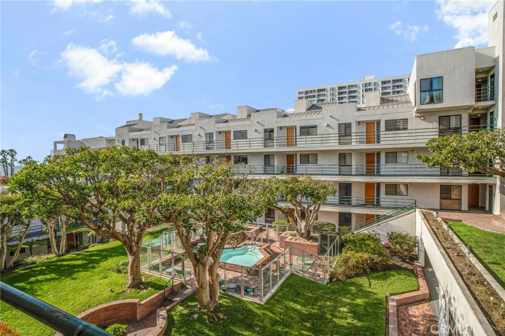 MLS #SR25100701 image #3