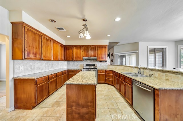 MLS #SR25102329 image #19