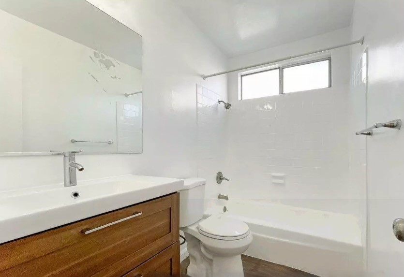 MLS #SR25102593 image #12