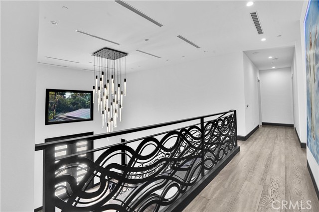 MLS #SR25102692 image #23