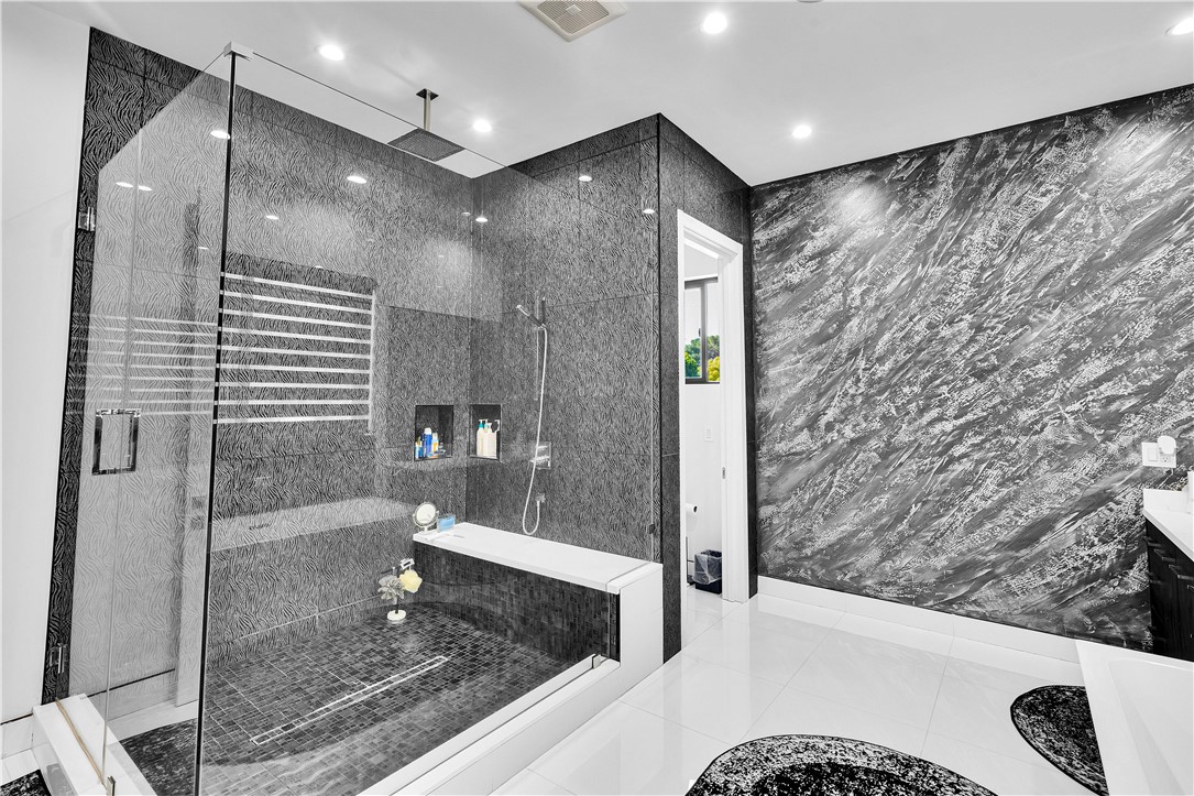 MLS #SR25102692 image #29