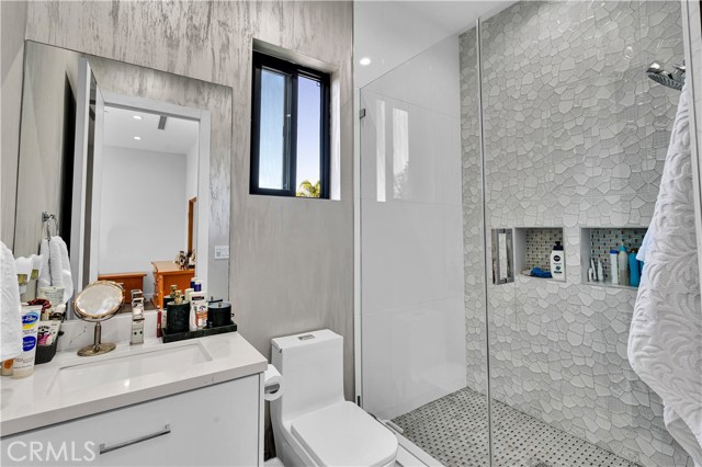 MLS #SR25102692 image #45