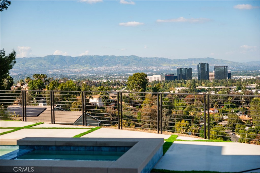 MLS #SR25103066 image #12