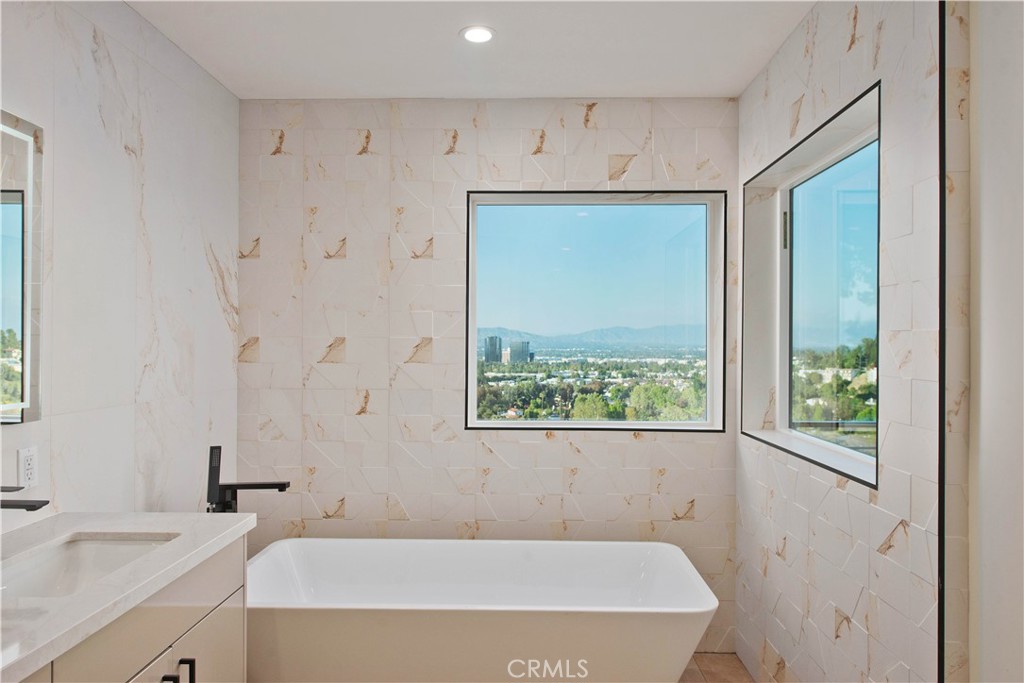 MLS #SR25103066 image #47