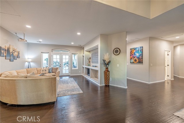 MLS #SR25103134 image #12