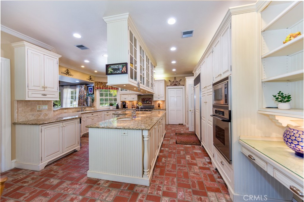 MLS #SR25103186 image #17