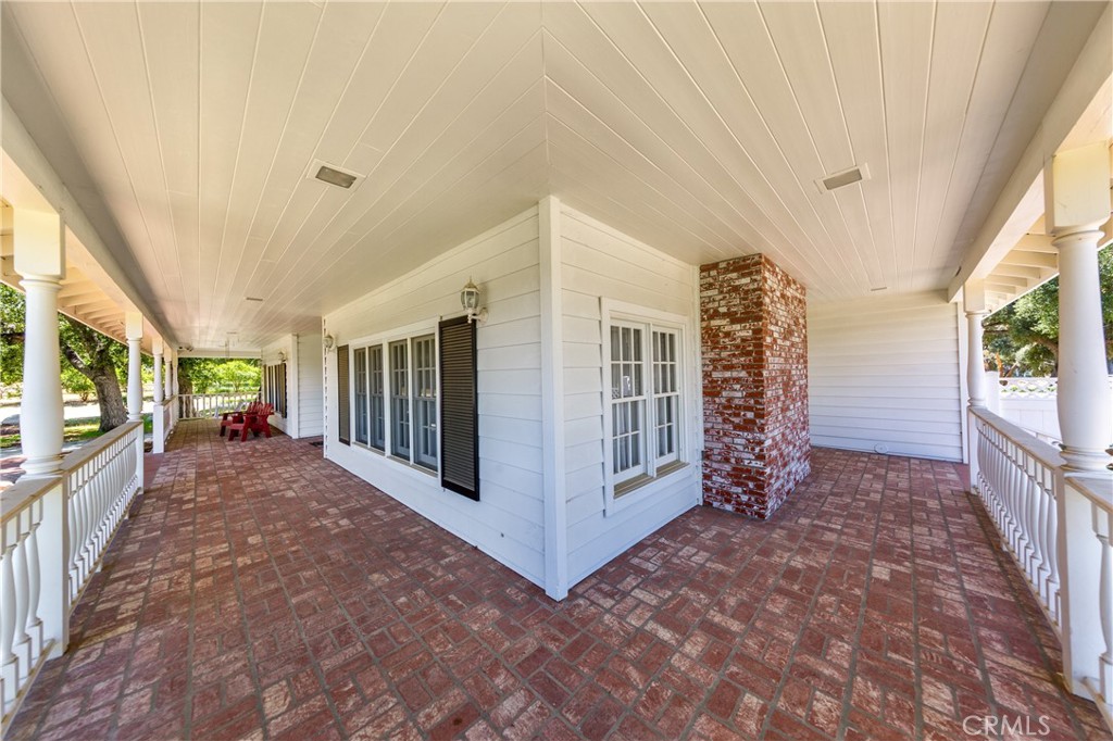 MLS #SR25103186 image #8