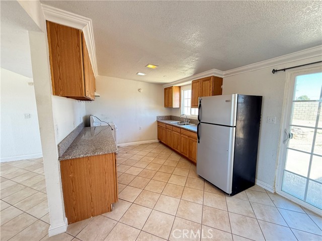 MLS #SR25103231 image #10