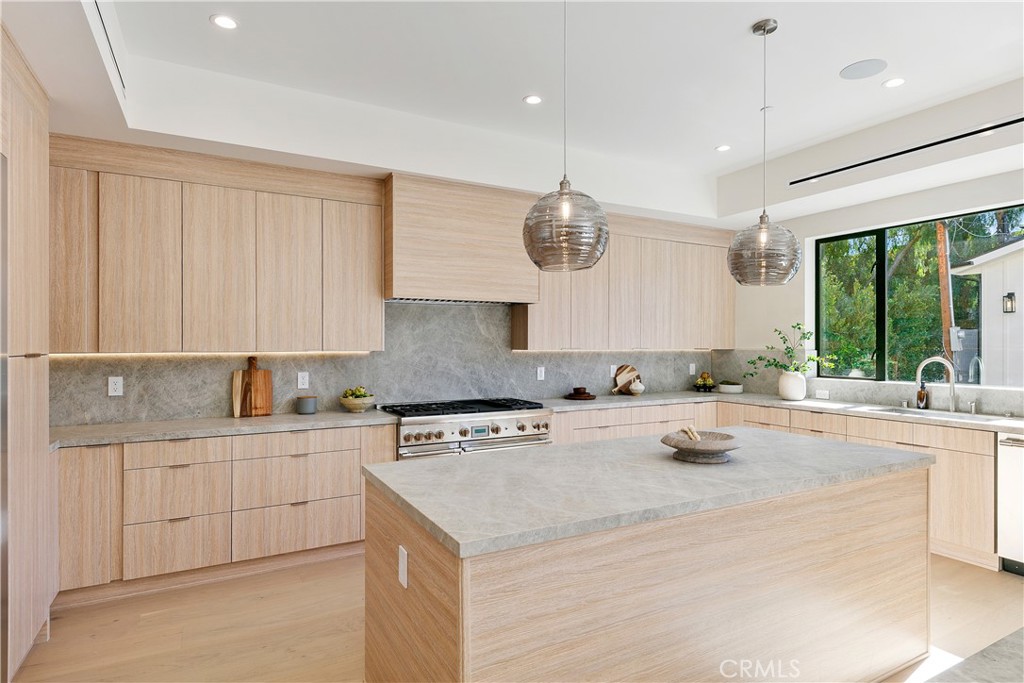 MLS #SR25103404 image #20