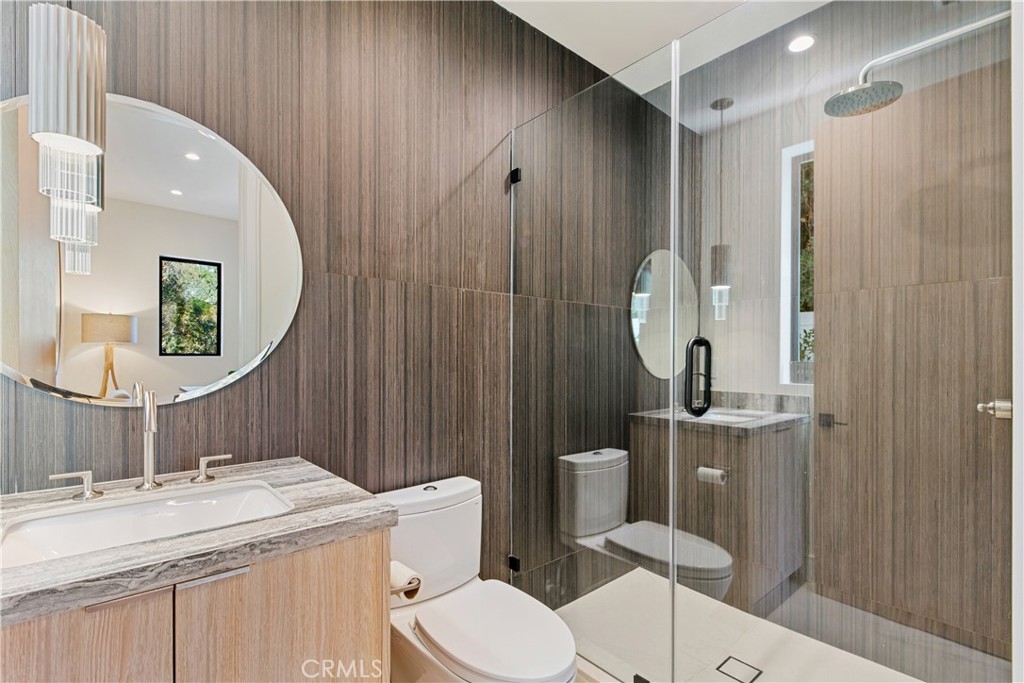 MLS #SR25103404 image #6