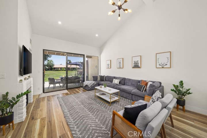 MLS #SR25104253 image #1