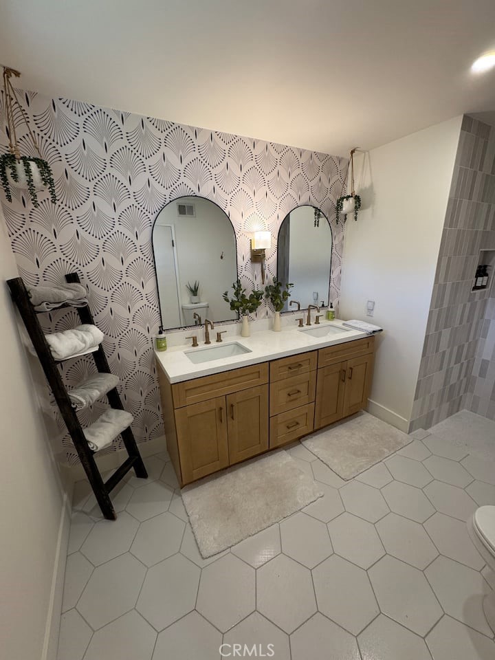 MLS #SR25104253 image #17