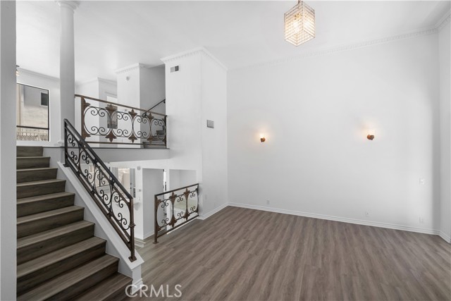 MLS #SR25106028 image #0