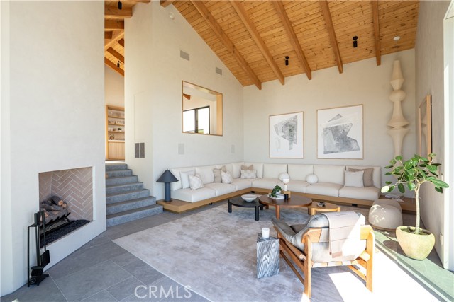 MLS #SR25106630 image #10