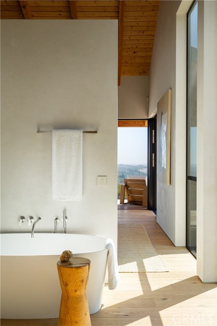 MLS #SR25106630 image #18