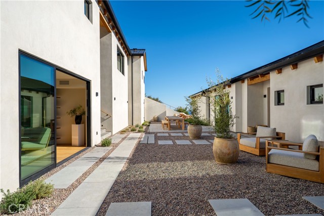 MLS #SR25106630 image #4