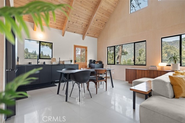 MLS #SR25109269 image #8