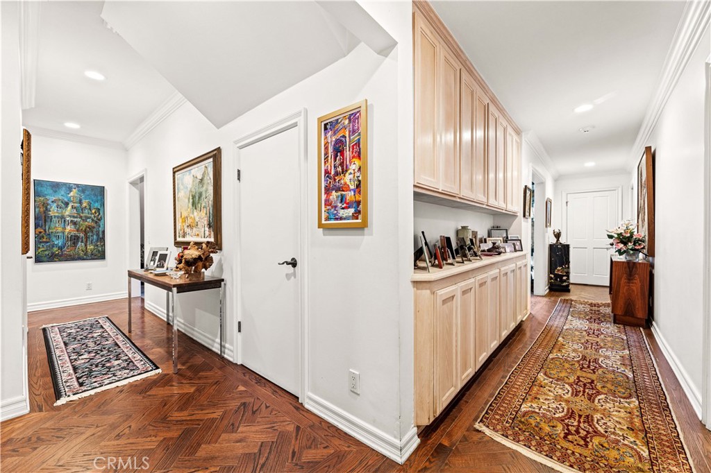 MLS #SR25109945 image #9