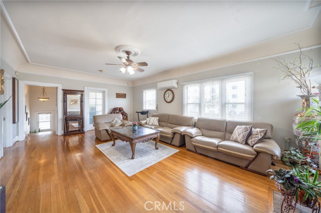 MLS #SR25110233 image #5