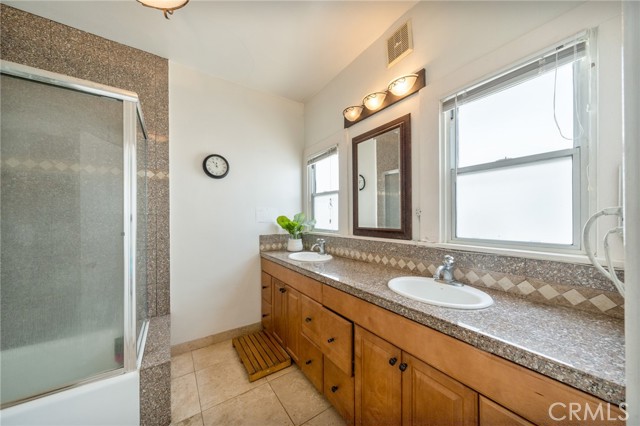 MLS #SR25110233 image #8