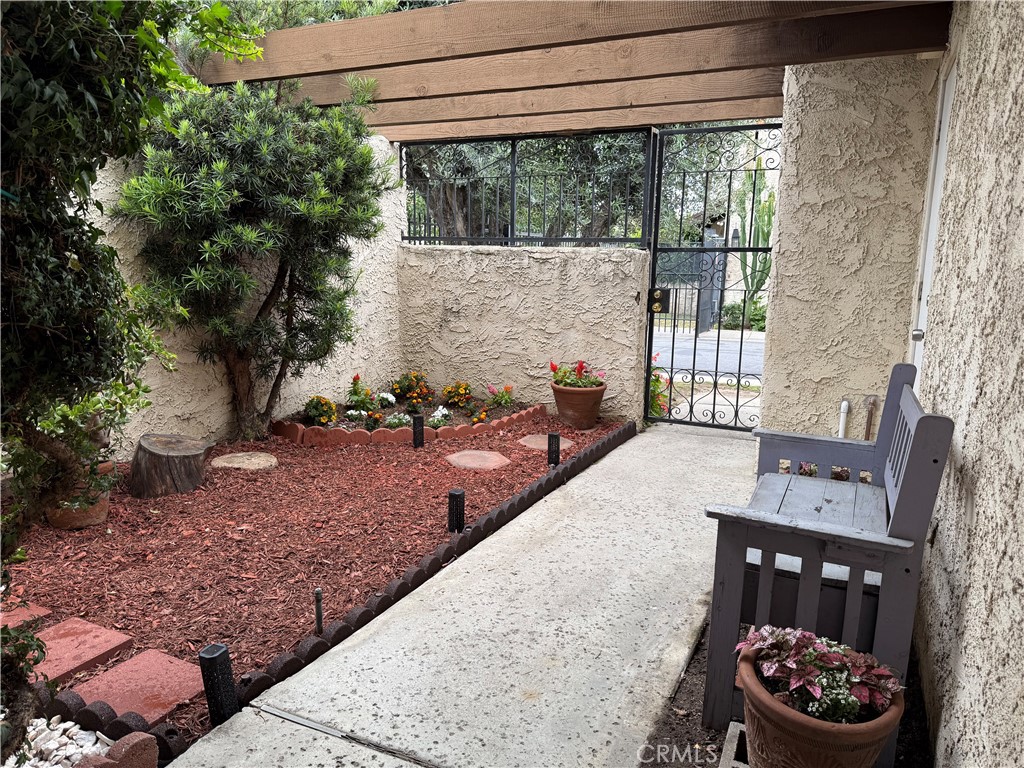 MLS #SR25111261 image #2