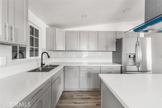 MLS #SR25112491 image #8