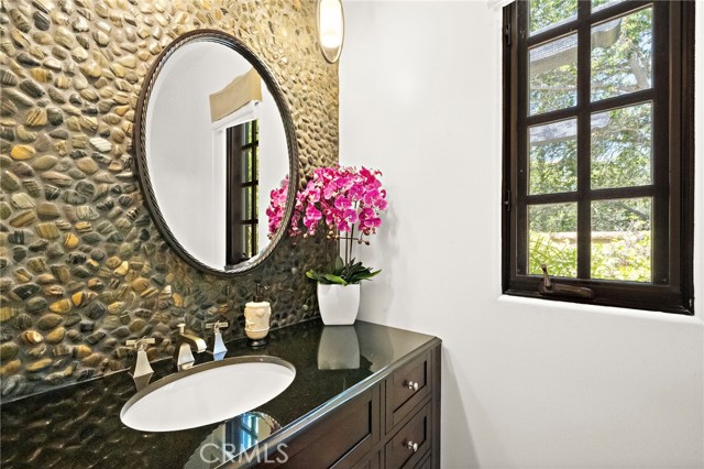 MLS #SR25112773 image #4