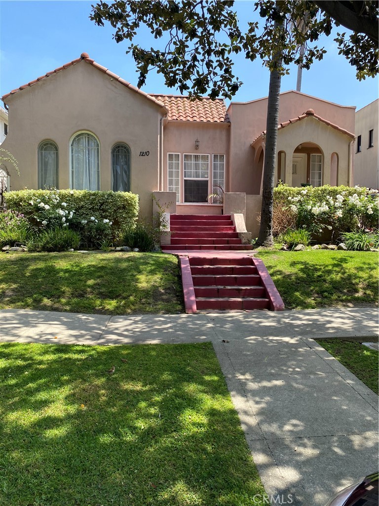 MLS #SR25112900 image #1