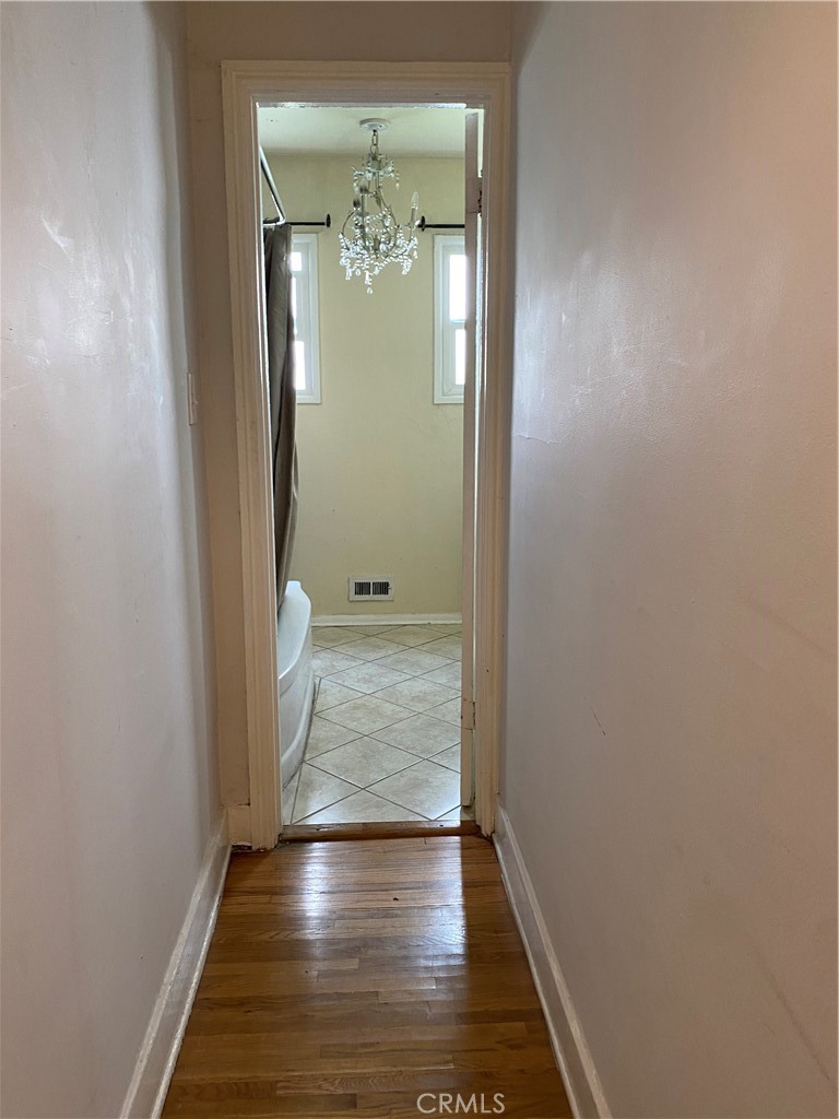 MLS #SR25112900 image #5