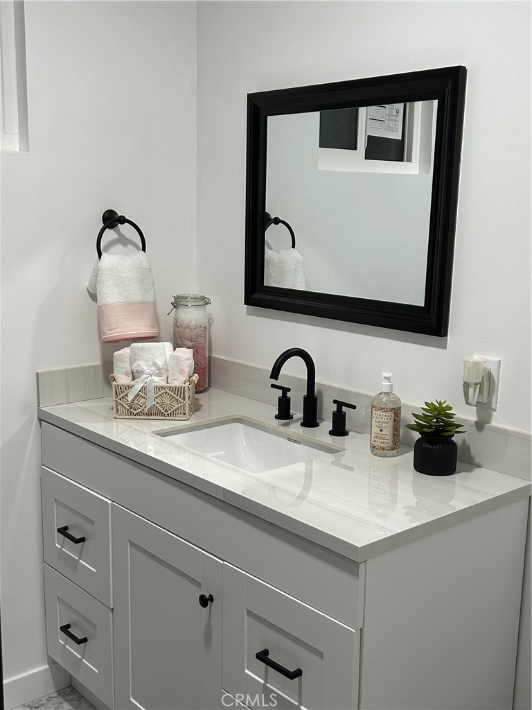 MLS #SR25113023 image #2