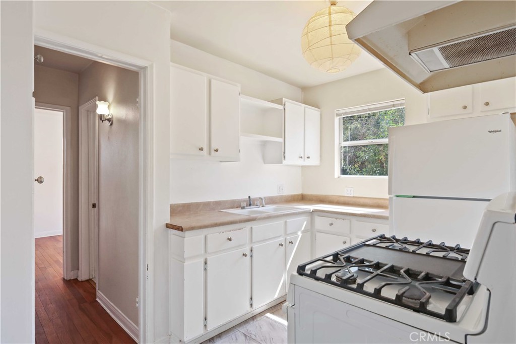 MLS #SR25113526 image #8