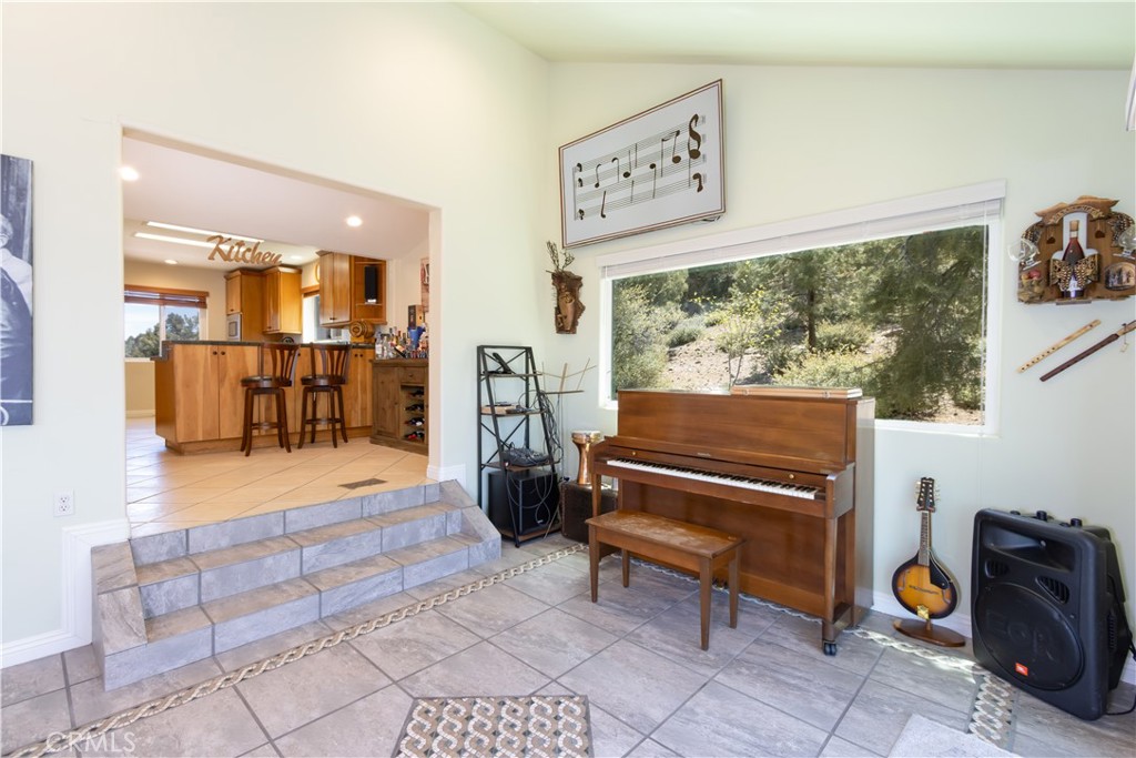 MLS #SR25113671 image #32