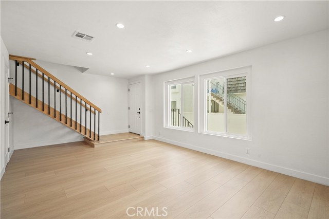 MLS #SR25113737 image #6