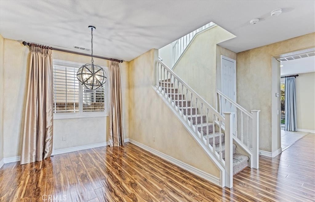 MLS #SR25114044 image #1