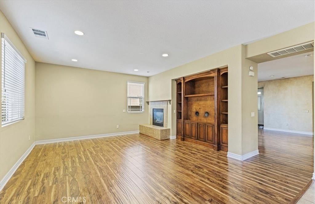 MLS #SR25114044 image #2