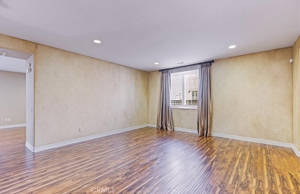 MLS #SR25114044 image #4