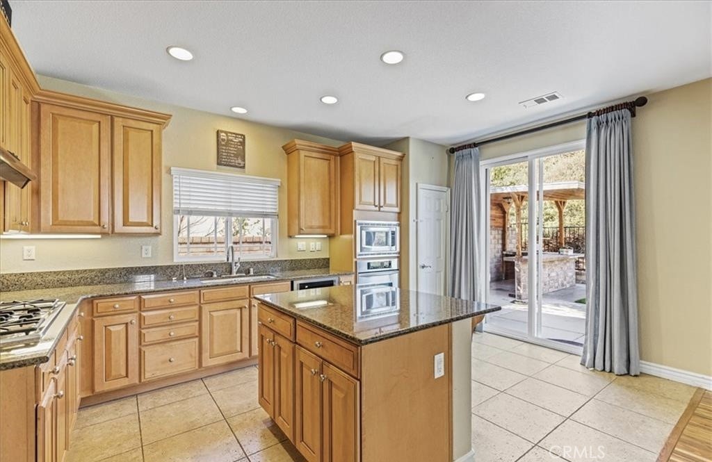 MLS #SR25114044 image #6