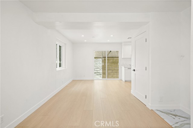 MLS #SR25115013 image #9