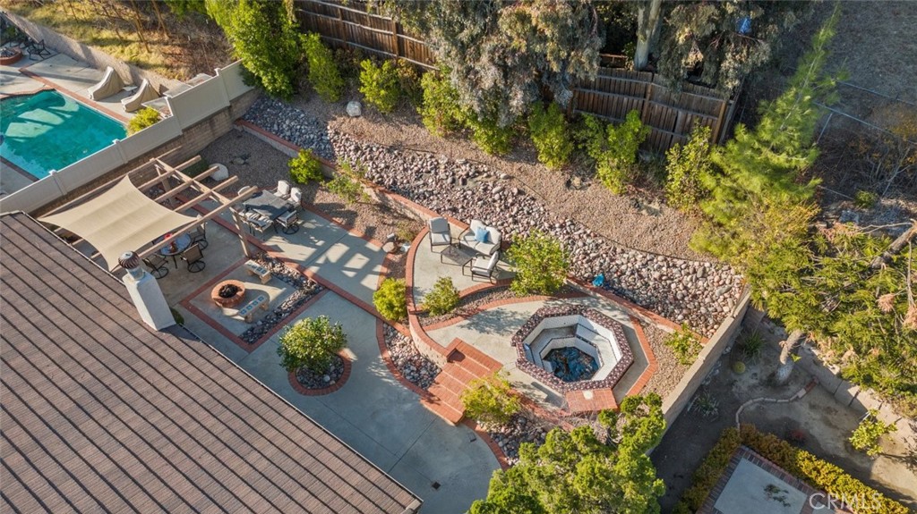 MLS #SR25115487 image #1