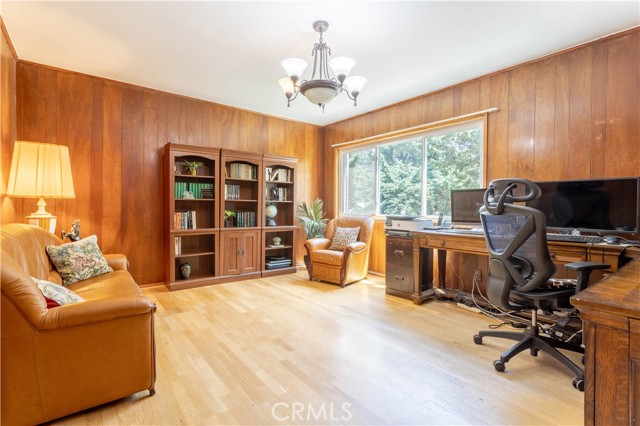 MLS #SR25115889 image #9