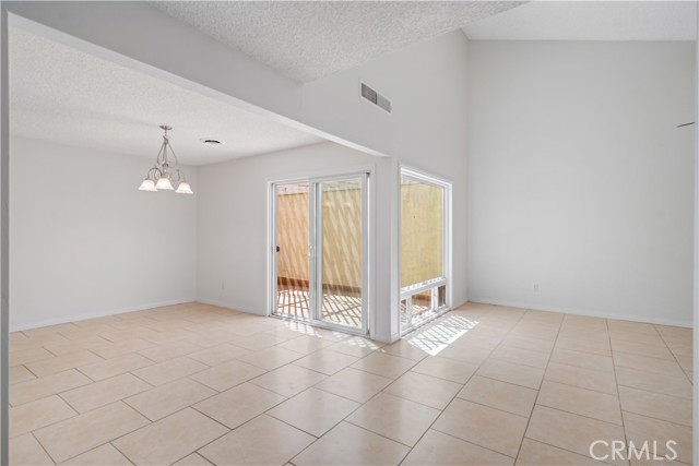 MLS #SR25116655 image #4