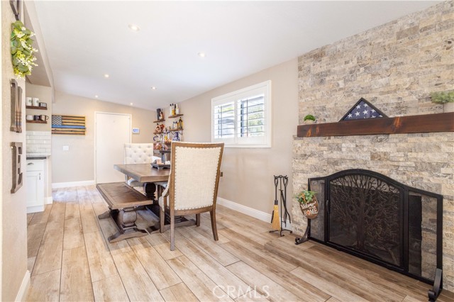 MLS #SR25117590 image #2