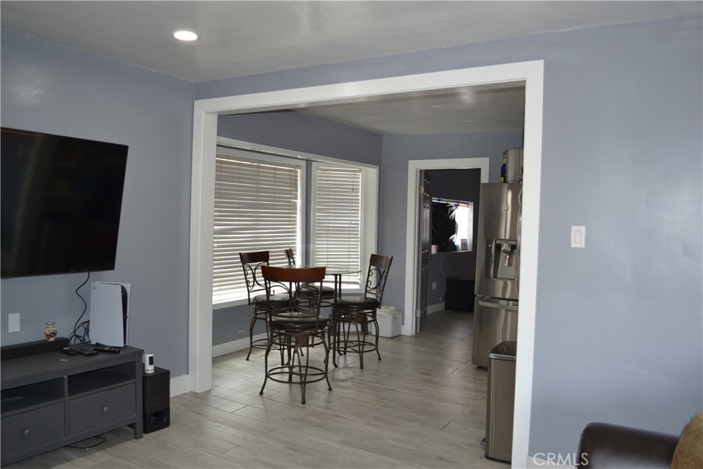 MLS #SR25120375 image #5