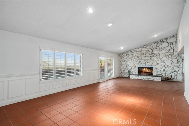 MLS #SR25120427 image #24