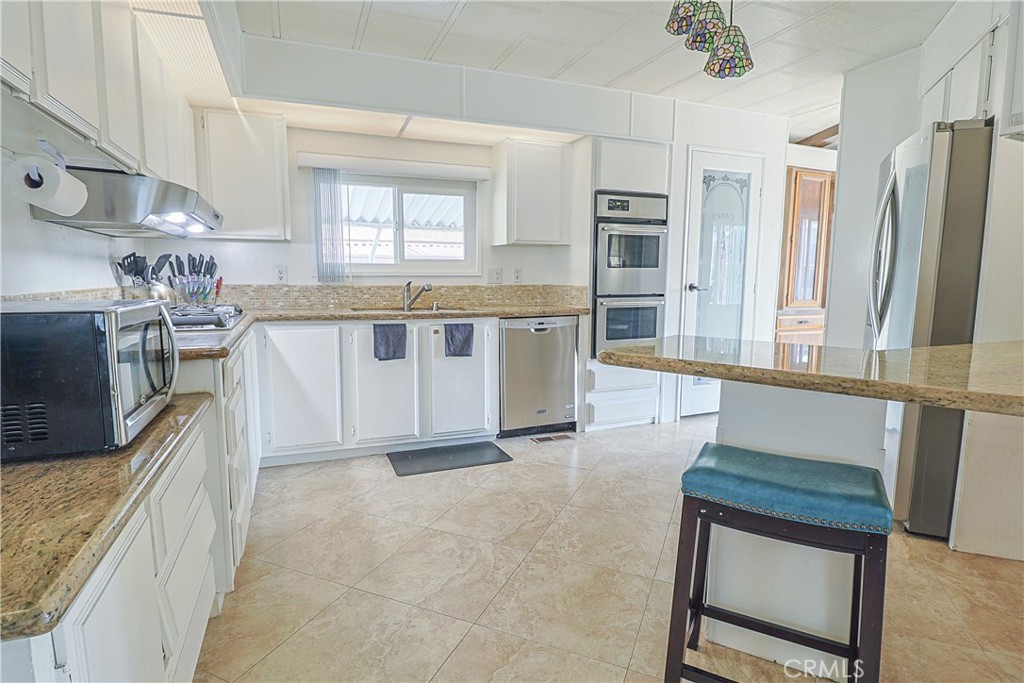 MLS #SR25120674 image #13